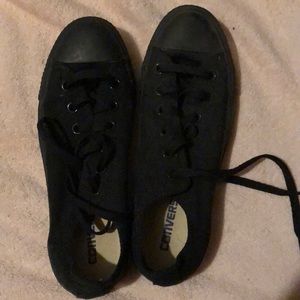 Black converse